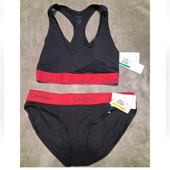 Calvin Klein Bralette Hipster Panty Set Black Red M-L NWT $48 - Picture 4 of 7